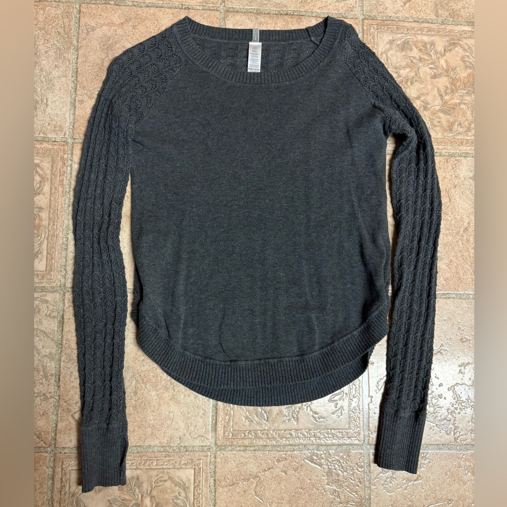 Ivivva Sweater